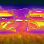 Nissan ukázal lak, který citelně snižuje teplotu v autě za horkých dnů, vypadá přitom stejně jako ty běžné