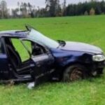 Mladý řidič na Jihlavsku přetočil auto přes střechu