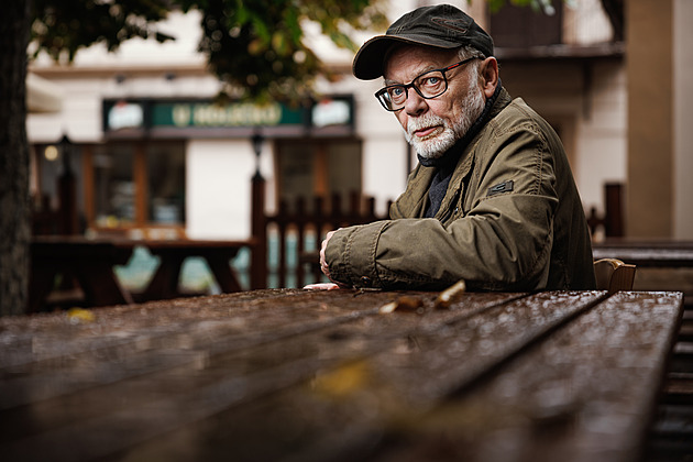 Jiní za totáče trpěli víc. Karel Smyczek o naturščicích, snech i pověrčivosti