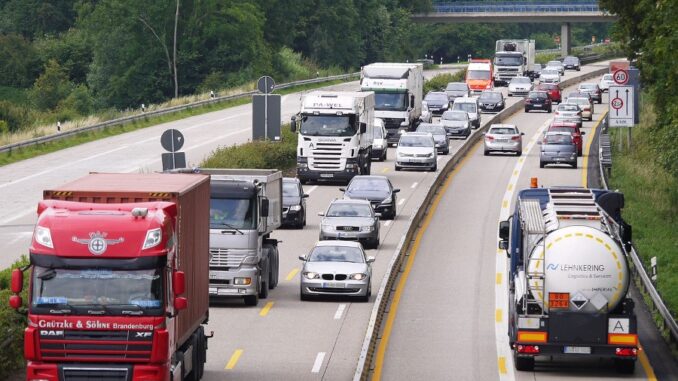 Stavba části pražského okruhu: Úleva pro řidiče a obyvatele na dohled