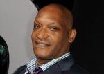 Zemřel Tony Todd