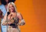 Beyoncé si odnesla Grammy za nejlepší album i žánr country