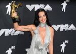 Zpěvačka Katy Perry poletí na jaře do vesmíru