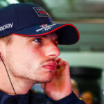 Max Verstappen se neobvykle zjevil na sociálních sítích a setřel rekordmana, který zpochybňoval jeho výkon zajetý pod falešným jménem