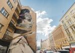 Fotografii Milady Horákové jsem rozstříhala na části a znovu spojila na zdi, popisuje nový mural Toy_Box