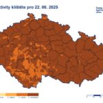 Pozor při procházkách, klíšťata jsou extrémně aktivní