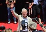 Do Karlových Varů přiletěl herec Michael Douglas