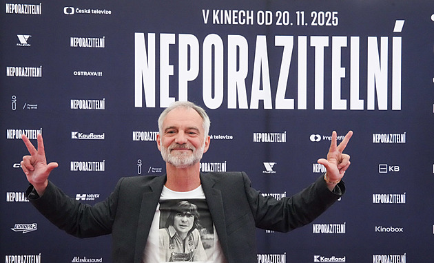 OBRAZEM: Neporazitelní a StarDance? Kdepak, Vary ovládl první český viet-film