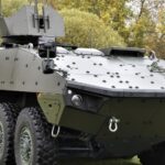 Historický milník: První japonský obrněný transportér Patria AMV XP opustil výrobní linku