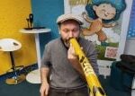 Hudební nástroj didgeridoo pochází z Austrálie. Vyrábí ho termiti, říká český hráč Ondřej Smeykal Hudební nástroj didgeridoo pochází z Austrálie