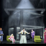 RECENZE: Bozi dostali mrakodrap, ten ale Zlatu Rýna efekt nezajistil