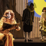 RECENZE: Divadelní Arabela v Hradci coby výpravný retro remake nemá konce