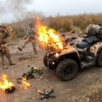 Video: Ruská jednotka na čtyřkolce spustila palbu na FPV dron