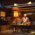 Budete se divit, ale díváte se do auta. Tento stroj za důmyslnými dveřmi skrývá ten nejútulnější pokoj na kolech Budete se divit, ale díváte se do auta