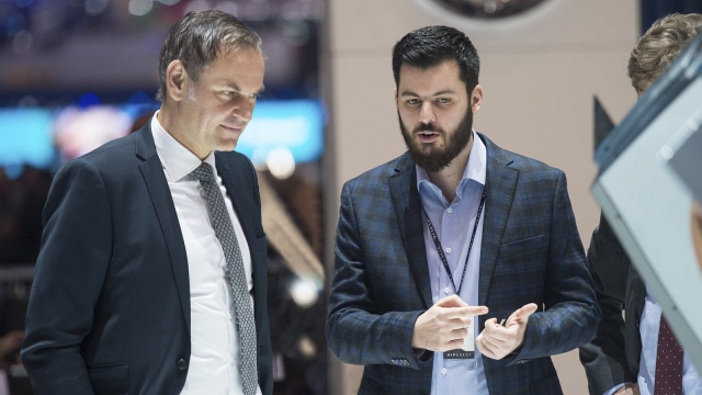 Tento muž říká, že Bugatti by bez něj už neexistovalo. A má pravdu, ale sešlo se to pro něj jako v pohádce