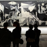 Baskové si chtějí k výročí půjčit Picassovu Guerniku. Maloměšťáctví, zní z Madridu Baskové si chtějí k výročí půjčit Picassovu Guerniku