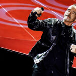 RECENZE: Požitek pro oči i uši. Eros Ramazzotti vysílal v Praze pozitivní poselství RECENZE: Požitek pro oči i uši