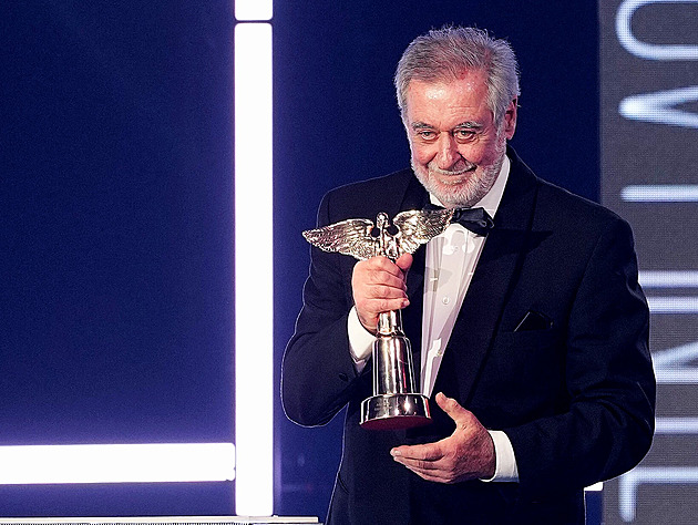 Udílí se Andělé, sošku má Michal Prokop či rappeři. Mluví se o stavu společnosti