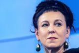 ‚Dává to asi tolik smysl jako vzít si za manžela vibrátor‘. Nobelistka Tokarczukova čelí kritice za AI
