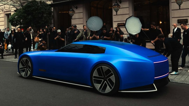 Přelomový nový Jaguar odhalil své finální jméno. Jde do podstaty věci, zbytek ukáže o víkendu