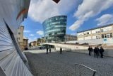 Tisknou egyptské kočky a kroutí plastem. Liberečtí studenti designu vystavují práce v Galerii N