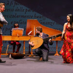 Chitarrone, oud i cink