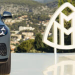 Mercedes si s těmi logy nedá pokoj