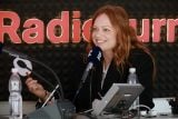 Táta byl kaligrafický pankáč, říká Ester Geislerová. Biografický snímek Dvě deci tuše má premiéru ve Varech
