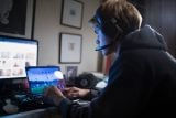 Virus ukrytý ve hře. Podvodníci okradli tisíce hráčů o kryptoměny, varuje Antivirus