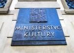 Odbory a organizace vyzvaly ke stažení návrhu nové kulturní politiky. Nepovažují ji za transparentní Odbory a organizace vyzvaly ke stažení návrhu nové kulturní politiky