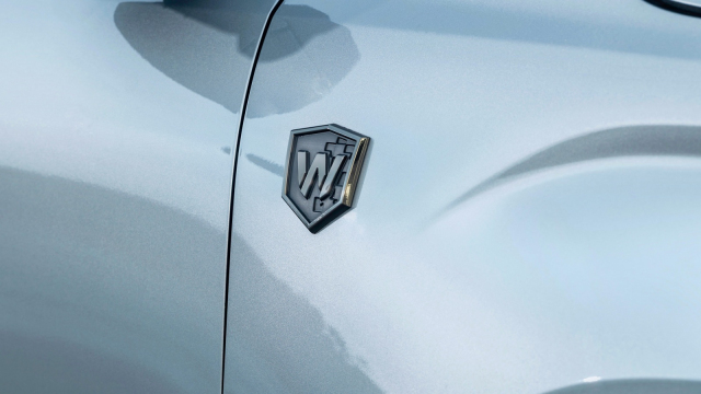 VW začal prodávat svůj „ultimátní řidičský pick–up” s motorem V6 TDI, účtuje si za něj překvapivě málo
