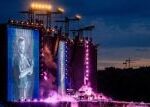Ztracený odehrál na Letné největší koncert kariéry. ‚Neokecával, lidi zahltil písničkami,‘ říká fanynka Ztracený odehrál na Letné největší koncert kariéry