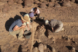 Archeologové objevili poblíž Káhiry hrobku dvou úředníků, podle odhadů je 4300 let stará