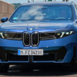 Nová BMW vám mohou fyzicky zamezit otevřít dveře vašeho vlastního auta kvůli bezpečnosti, to snad už není pravda