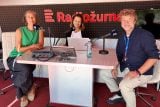 Problémy začínají, když se člověk usadí, říká režisérka. Příběh syrské rodiny natáčela deset let