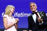 Začal filmový festival v Benátkách. Clooney převzal cenu za celoživotní dílo