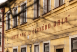 Divadlo v něm hrával Tyl a pivo popíjel Hrabal. Hostinec v Litomyšli se promění v kulturní centrum
